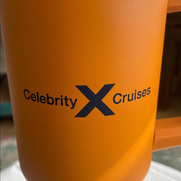 Orange CELEBRITY CRUISE Travel Mug BRAND NEW NEVER USED. - Picture 2 of 5